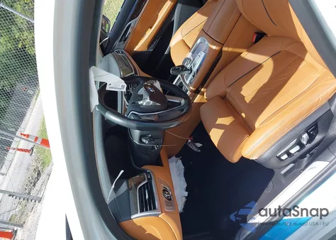 2021 BMW 740I xDrive из США, поврежденный, VIN WBA7T4C05MCE53155